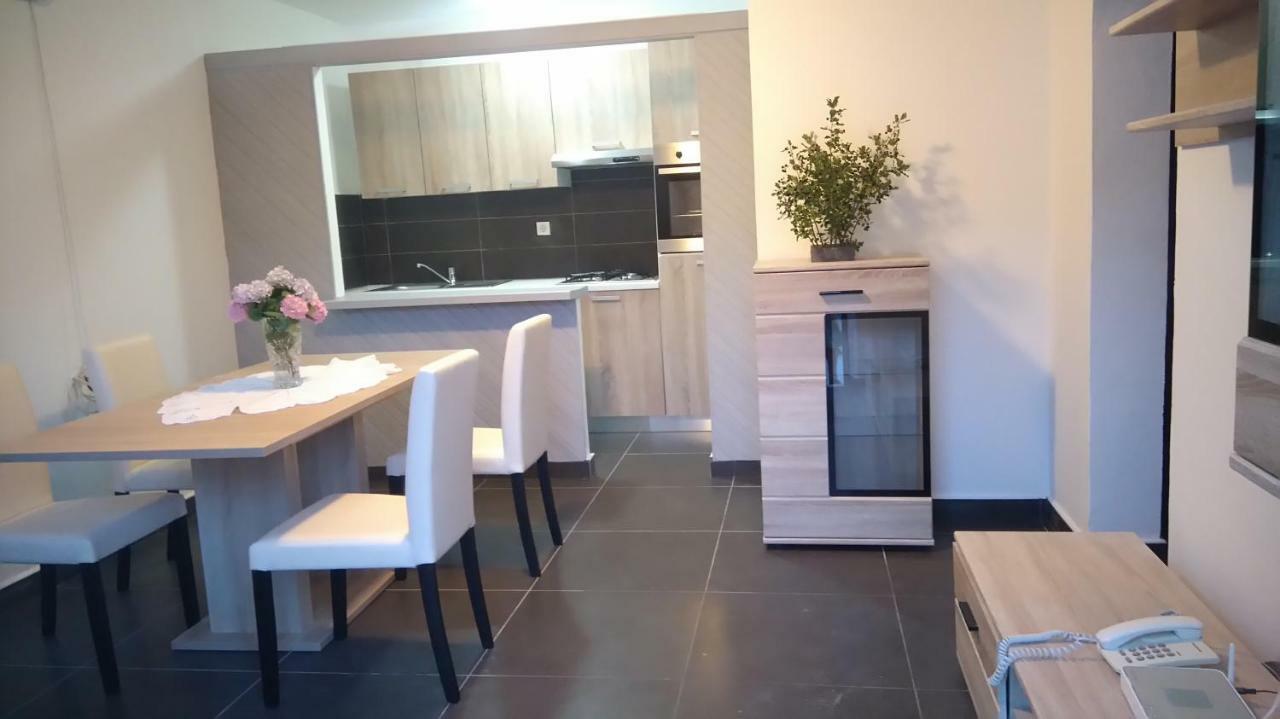 Apartment Stanisic Kneza ภายนอก รูปภาพ